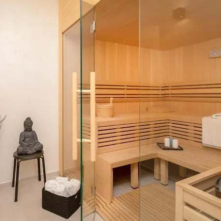 Old Olive Vii فيلة